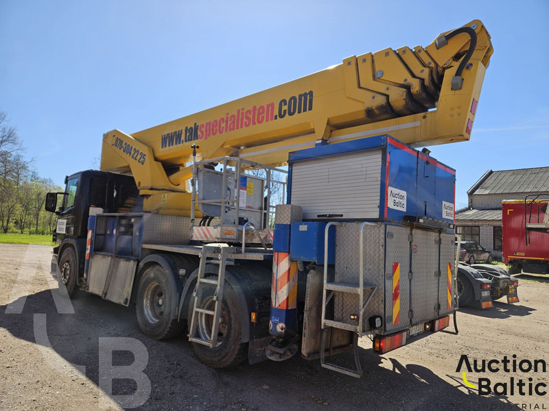 Scania P 310 - Nền bục trên không gắn trên xe tải: hình 4 Scania P 310 - Nền bục trên không gắn trên xe tải: hình 4