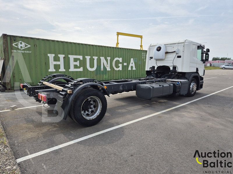 Scania P 450 - Xe tải khung gầm: hình 3 Scania P 450 - Xe tải khung gầm: hình 3