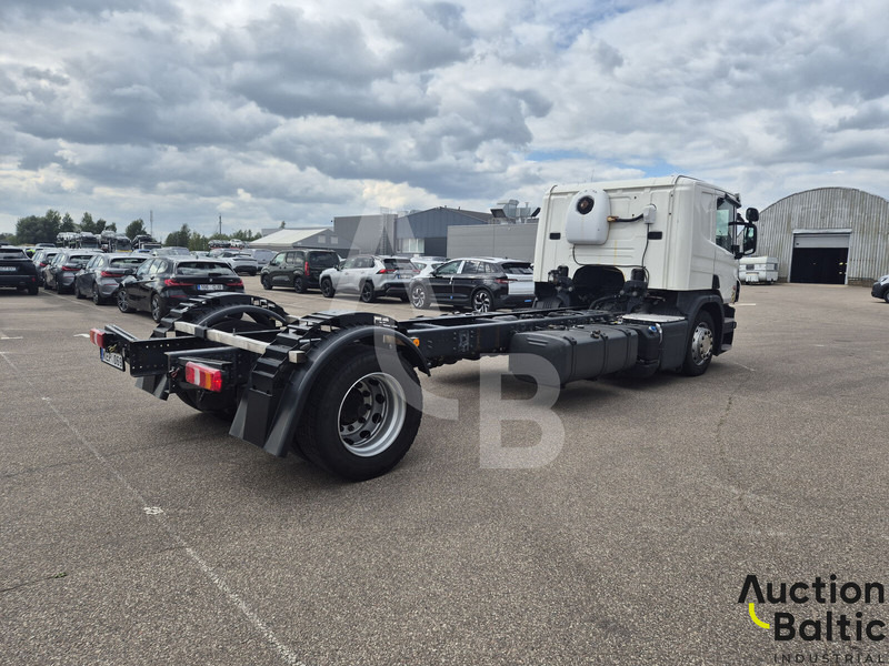 Scania P 450 - Xe tải khung gầm: hình 3 Scania P 450 - Xe tải khung gầm: hình 3