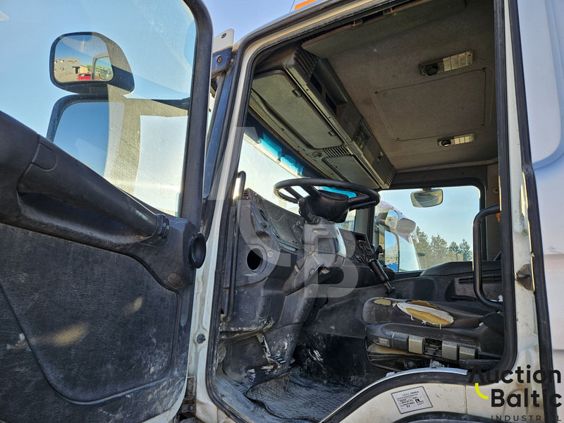 Scania P 94 GB - Xe trộn bê tông: hình 5 Scania P 94 GB - Xe trộn bê tông: hình 5