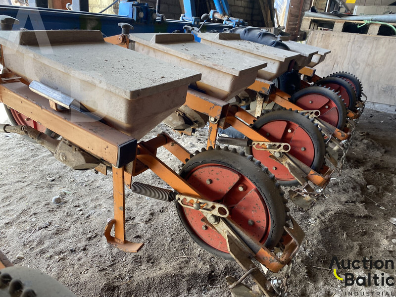 Schmotzer UD2012 - Máy gieo hạt chính xác: hình 5 Schmotzer UD2012 - Máy gieo hạt chính xác: hình 5