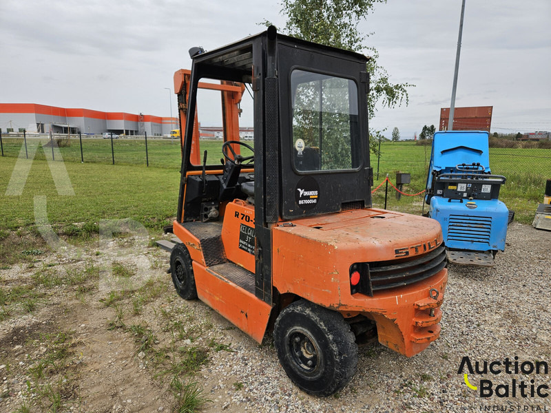 Still R70/30 - Xe nâng diesel: hình 3 Still R70/30 - Xe nâng diesel: hình 3