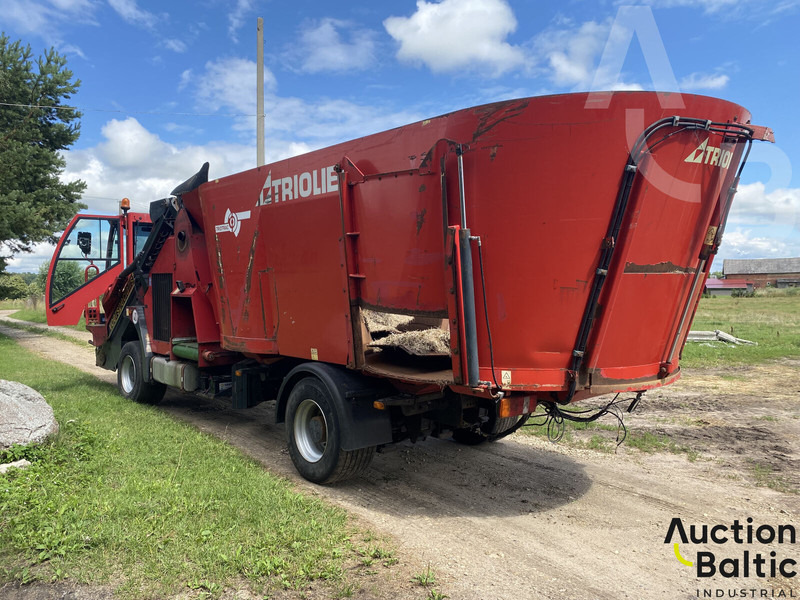 Trioliet TRIOTRAC 2-2000 - Trang thiết bị gia súc: hình 3 Trioliet TRIOTRAC 2-2000 - Trang thiết bị gia súc: hình 3