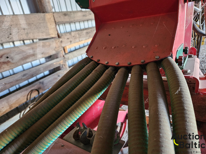 Vaderstad Carrier650 - Bừa đĩa: hình 5 Vaderstad Carrier650 - Bừa đĩa: hình 5