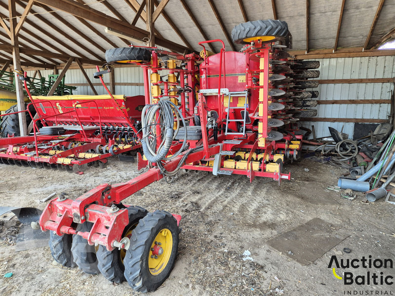 Vaderstad RDA600S - Máy gieo hạt liên hợp: hình 2 Vaderstad RDA600S - Máy gieo hạt liên hợp: hình 2
