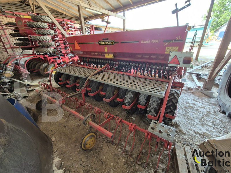 Vaderstad Rapid400C - Trang thiết bị gieo hạt: hình 4 Vaderstad Rapid400C - Trang thiết bị gieo hạt: hình 4