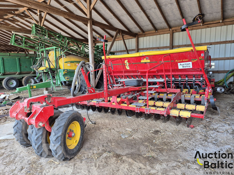 Vaderstad Rapid400C - Trang thiết bị gieo hạt: hình 2 Vaderstad Rapid400C - Trang thiết bị gieo hạt: hình 2