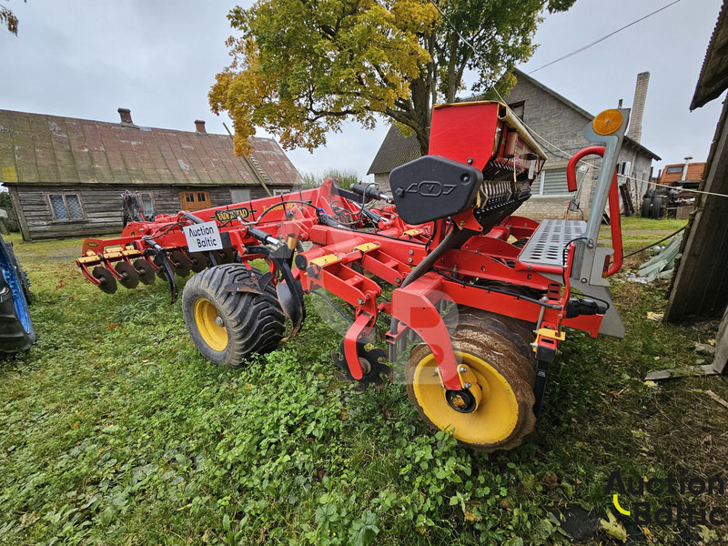 Vaderstad TD300 - Máy gieo hạt liên hợp: hình 3 Vaderstad TD300 - Máy gieo hạt liên hợp: hình 3