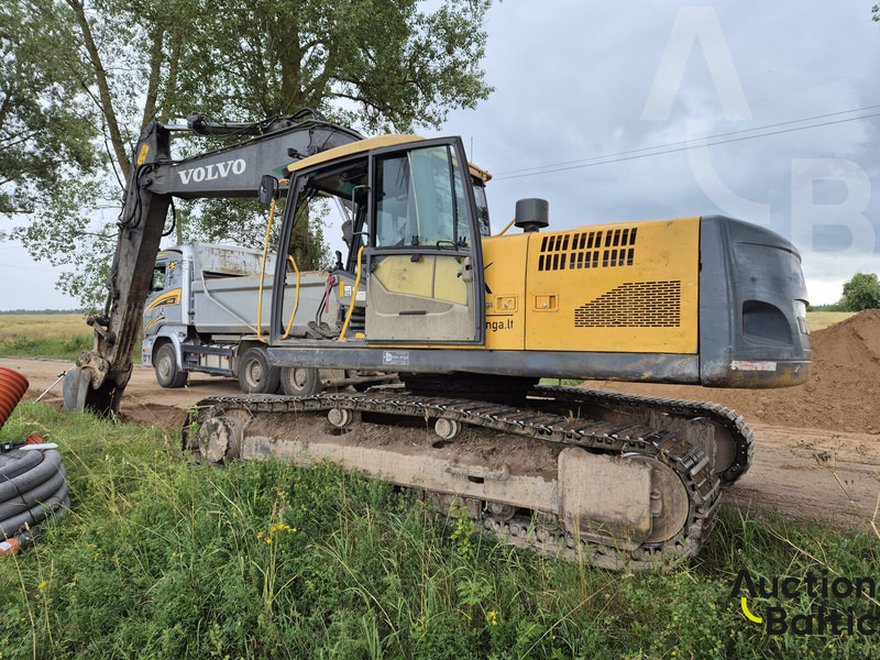Volvo EC 210 C L - Máy xúc bánh xích: hình 4 Volvo EC 210 C L - Máy xúc bánh xích: hình 4