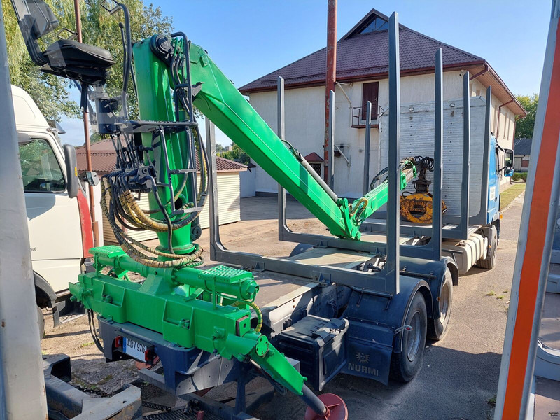 Volvo FH12 - Xe chở gỗ: hình 3 Volvo FH12 - Xe chở gỗ: hình 3