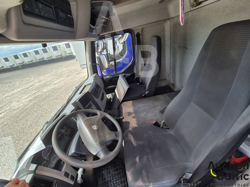 Volvo FL240 - Xe tải hộp: hình 5 Volvo FL240 - Xe tải hộp: hình 5