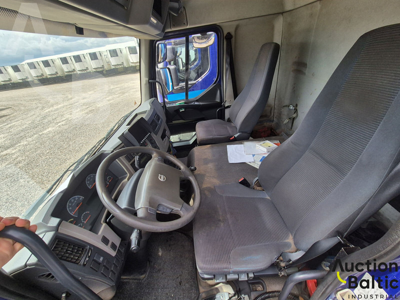 Volvo FL240 - Xe tải hộp: hình 4 Volvo FL240 - Xe tải hộp: hình 4