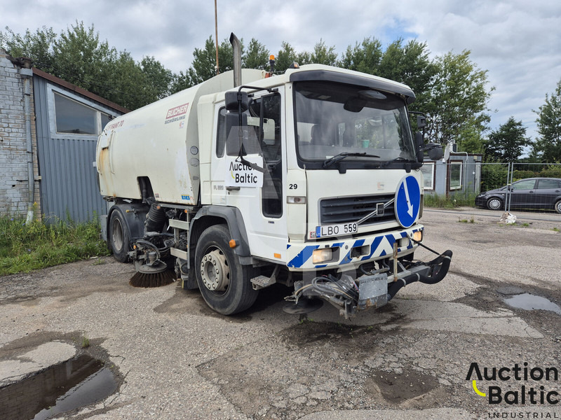 Volvo FL618 - Xe quét đường: hình 1 Volvo FL618 - Xe quét đường: hình 1