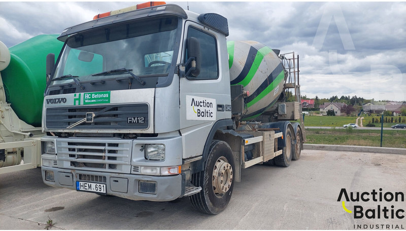 Volvo FM12 - Xe trộn bê tông: hình 1 Volvo FM12 - Xe trộn bê tông: hình 1