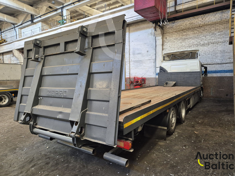 Volvo FM380 - Xe tải thùng lửng/ Phẳng: hình 4 Volvo FM380 - Xe tải thùng lửng/ Phẳng: hình 4