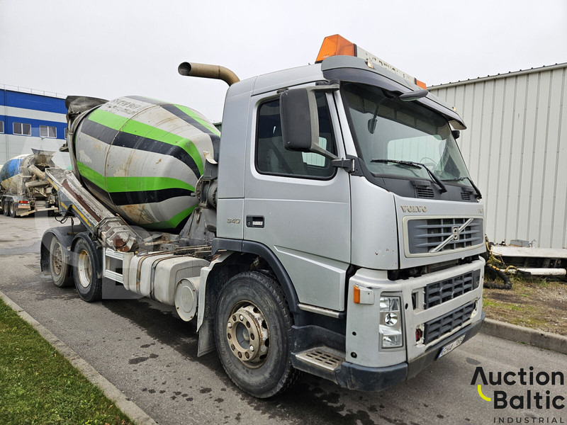 Volvo FM9 - Xe trộn bê tông: hình 1 Volvo FM9 - Xe trộn bê tông: hình 1
