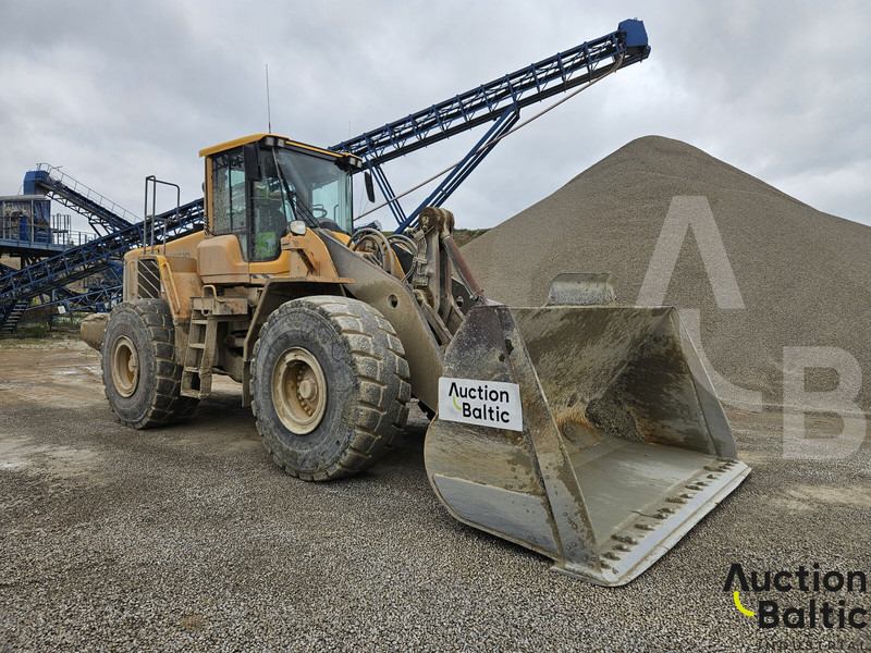 Volvo L 180 F - Máy xúc lật bánh lốp: hình 1 Volvo L 180 F - Máy xúc lật bánh lốp: hình 1