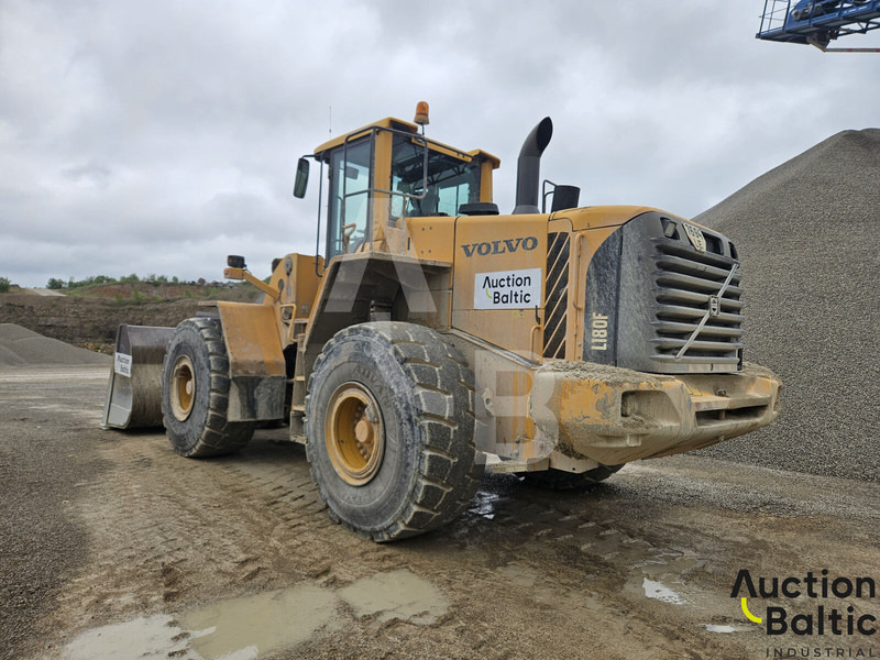 Volvo L 180 F - Máy xúc lật bánh lốp: hình 4 Volvo L 180 F - Máy xúc lật bánh lốp: hình 4
