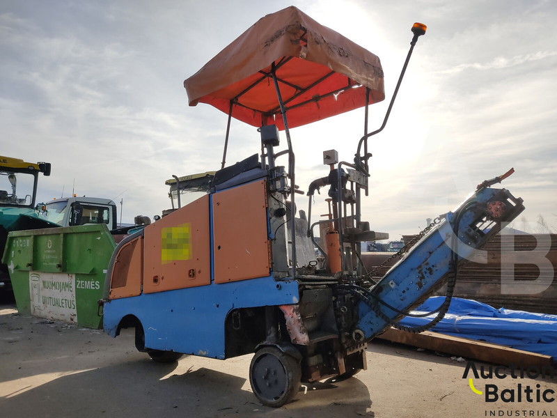 Wirtgen W35DC - Máy nhựa đường: hình 3 Wirtgen W35DC - Máy nhựa đường: hình 3