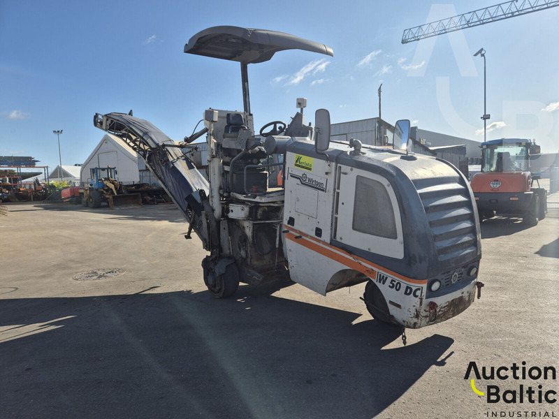 Wirtgen W50DC - Máy nhựa đường: hình 2 Wirtgen W50DC - Máy nhựa đường: hình 2
