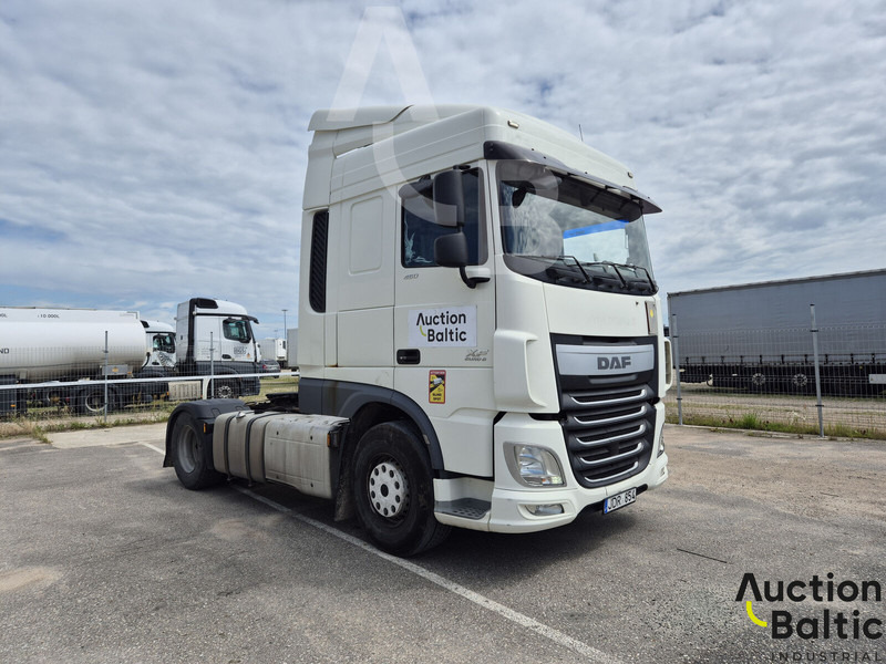 DAF XF 460 FT - Xe đầu kéo: hình 2 DAF XF 460 FT - Xe đầu kéo: hình 2