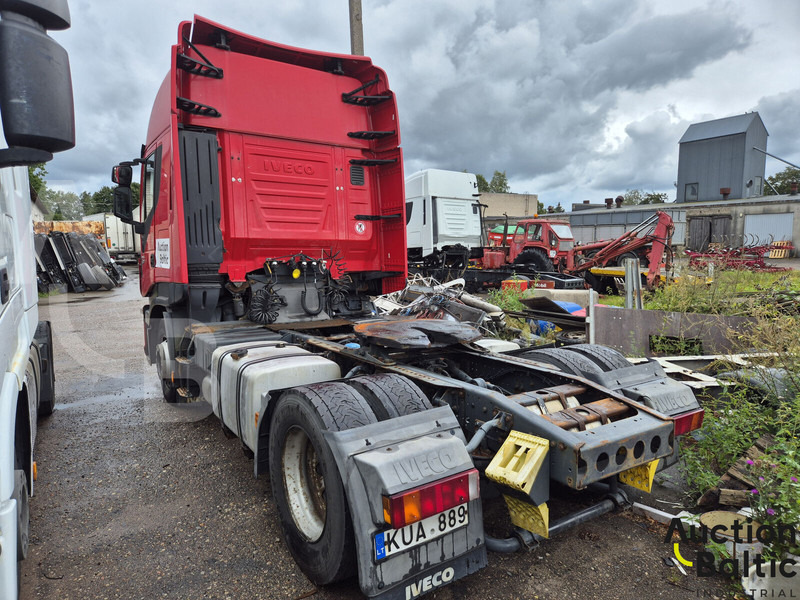 Iveco AS 440 T/P - Xe đầu kéo: hình 3 Iveco AS 440 T/P - Xe đầu kéo: hình 3
