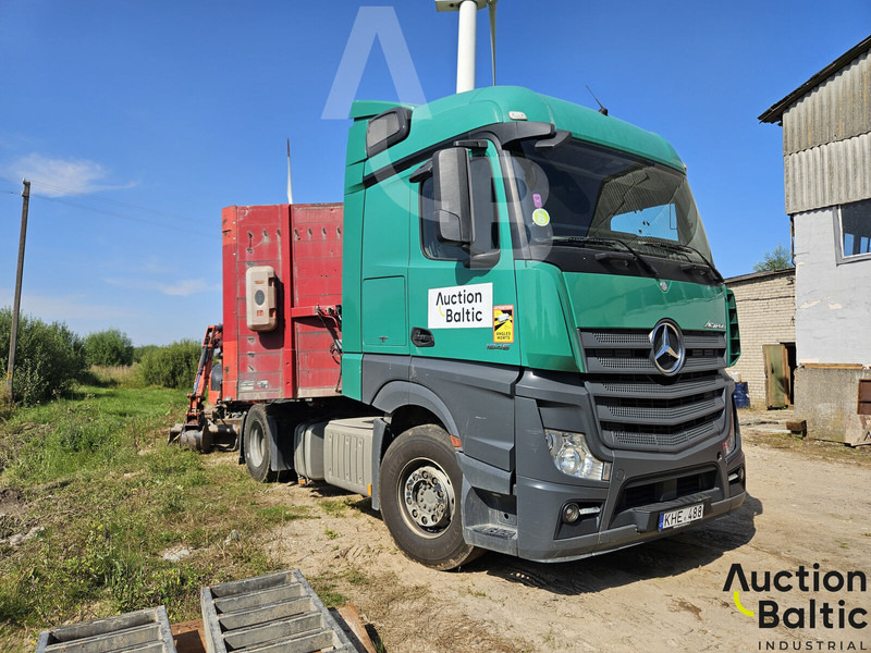 Mercedes-Benz Actros 1845 - Xe đầu kéo: hình 2 Mercedes-Benz Actros 1845 - Xe đầu kéo: hình 2