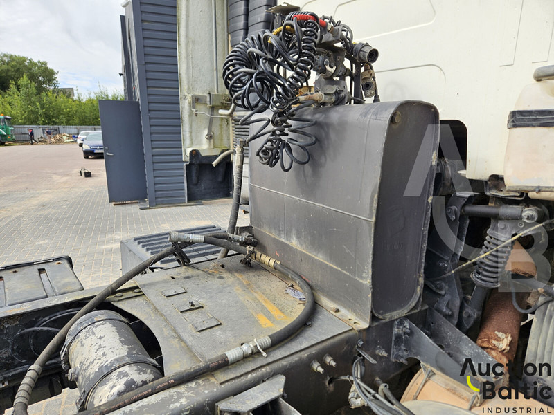 Xe đầu kéo Volvo FH12: hình 15 Xe đầu kéo Volvo FH12: hình 15