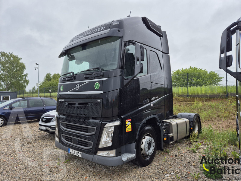 Volvo FH460 - Xe đầu kéo: hình 2 Volvo FH460 - Xe đầu kéo: hình 2