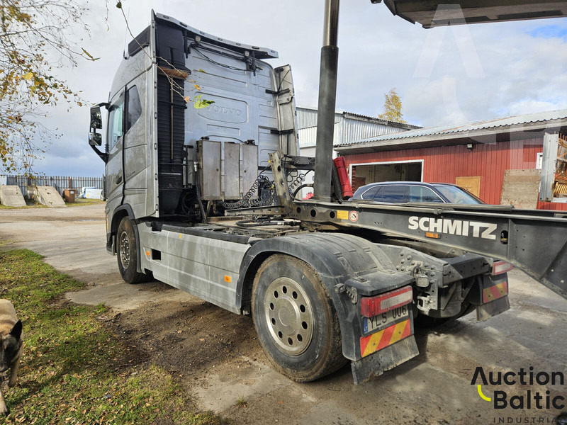 Volvo FH500 - Xe đầu kéo: hình 3 Volvo FH500 - Xe đầu kéo: hình 3