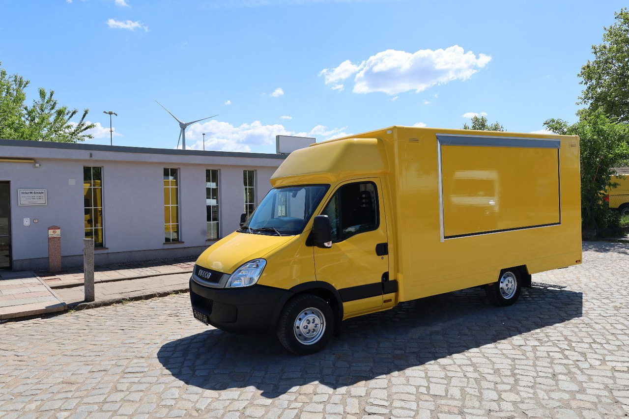 Iveco C30C/ FOODTRUCK - Xe tải nhỏ thùng kín: hình 5 Iveco C30C/ FOODTRUCK - Xe tải nhỏ thùng kín: hình 5