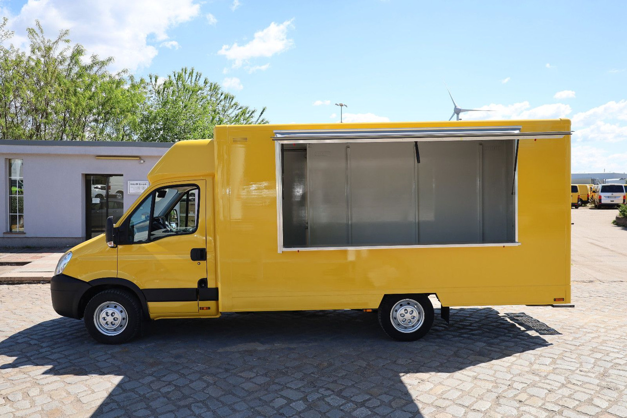 Iveco C30C/ FOODTRUCK - Xe tải nhỏ thùng kín: hình 2 Iveco C30C/ FOODTRUCK - Xe tải nhỏ thùng kín: hình 2