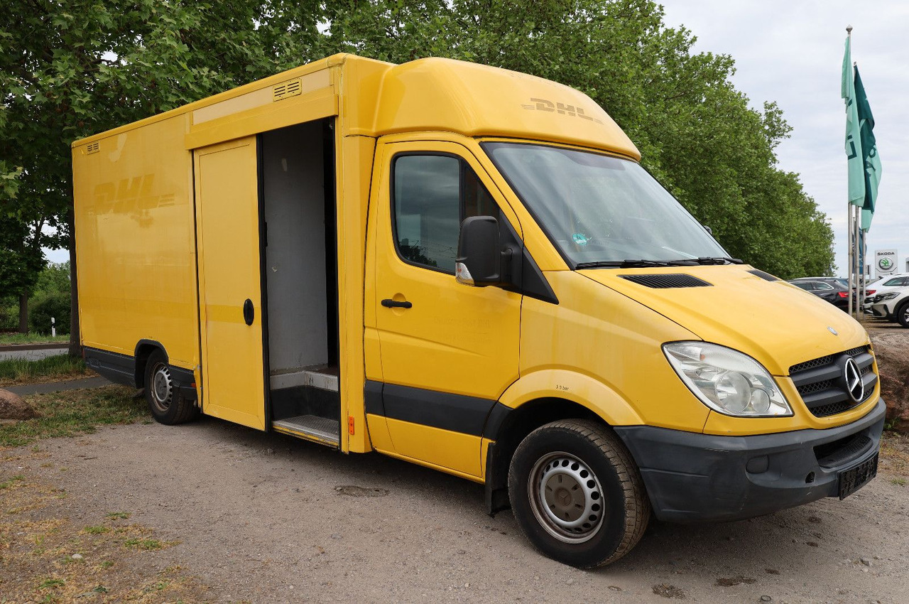Mercedes-Benz Sprinter II Pritsche/ Koffer/Regalsystem - Xe tải nhỏ thùng kín: hình 4 Mercedes-Benz Sprinter II Pritsche/ Koffer/Regalsystem - Xe tải nhỏ thùng kín: hình 4
