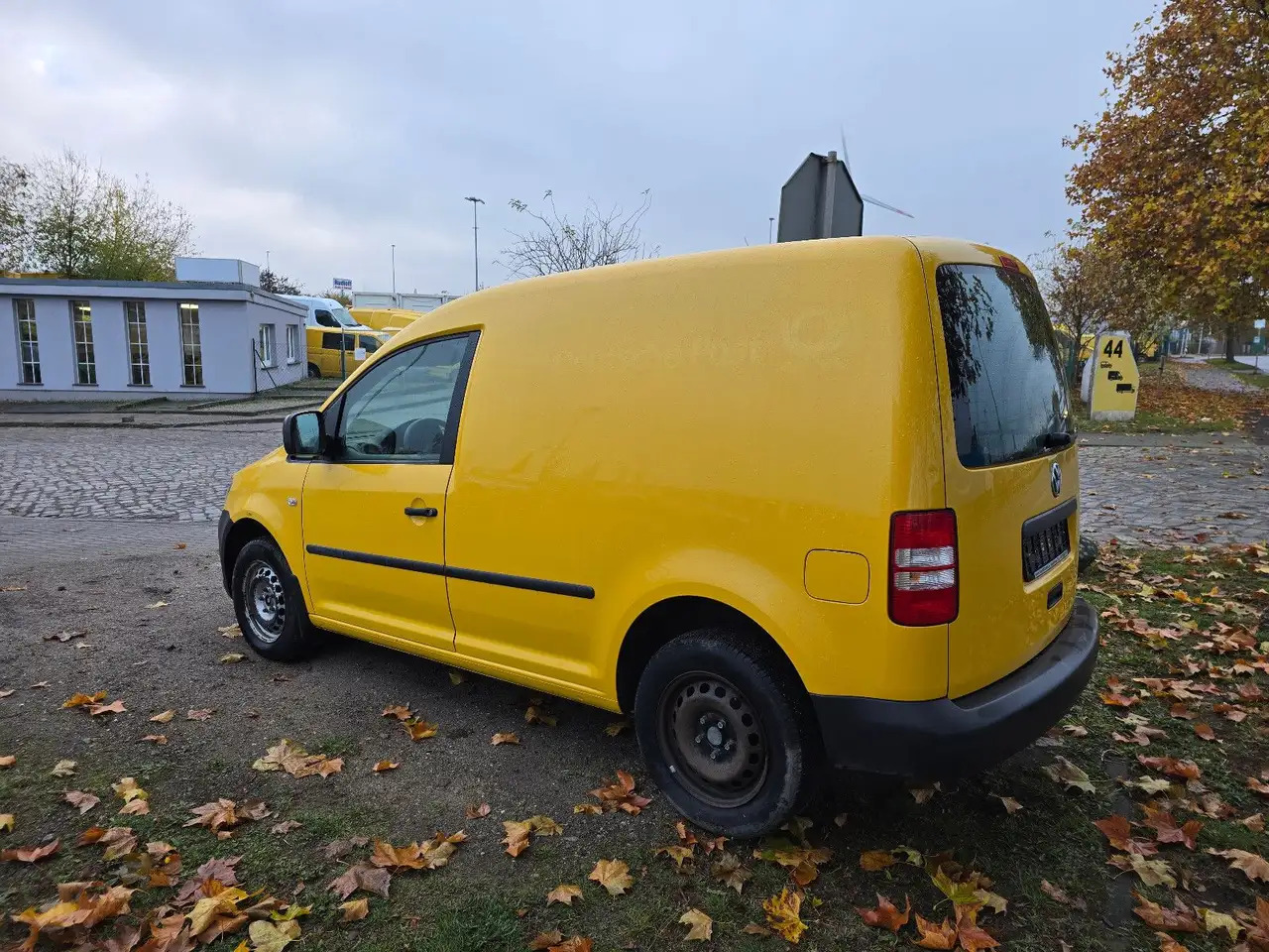 Volkswagen Caddy/62kW/Van/EU5/Scheckheft - Xe van chở hàng: hình 3 Volkswagen Caddy/62kW/Van/EU5/Scheckheft - Xe van chở hàng: hình 3