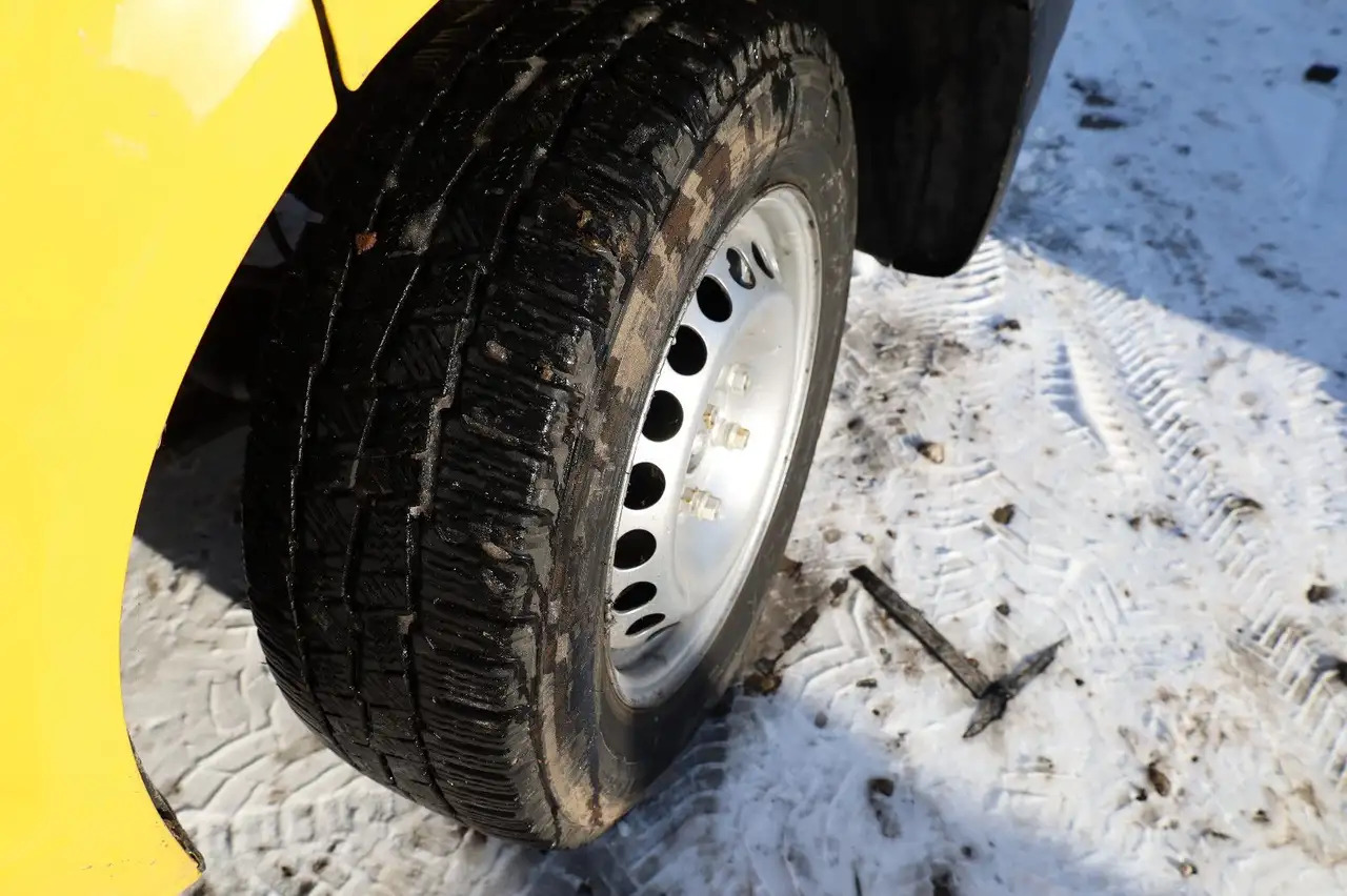 Xe van chở hàng Volkswagen T5 Transporter MAXI 2.0 TDI/EU5/Flügeltüren: hình 15 Xe van chở hàng Volkswagen T5 Transporter MAXI 2.0 TDI/EU5/Flügeltüren: hình 15