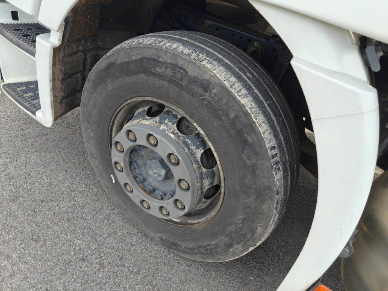 IVECO Stralis AS440S46T/PLNG Intarder Klima Luftfeder ZV - Xe đầu kéo: hình 5 IVECO Stralis AS440S46T/PLNG Intarder Klima Luftfeder ZV - Xe đầu kéo: hình 5
