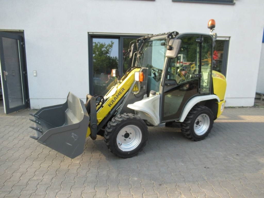 Kramer 5035 neuer Schaufel neue Reifen 33PS Motor - Máy xúc lật bánh lốp: hình 1 Kramer 5035 neuer Schaufel neue Reifen 33PS Motor - Máy xúc lật bánh lốp: hình 1