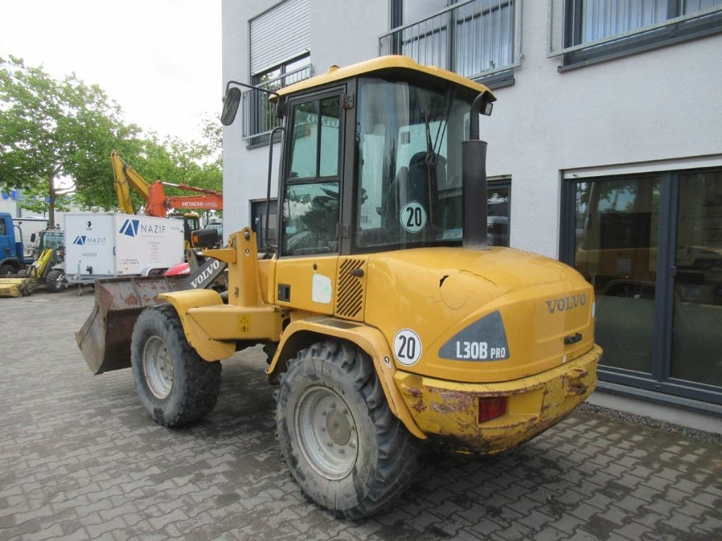 Volvo L 30 B - Máy xúc lật bánh lốp: hình 5 Volvo L 30 B - Máy xúc lật bánh lốp: hình 5