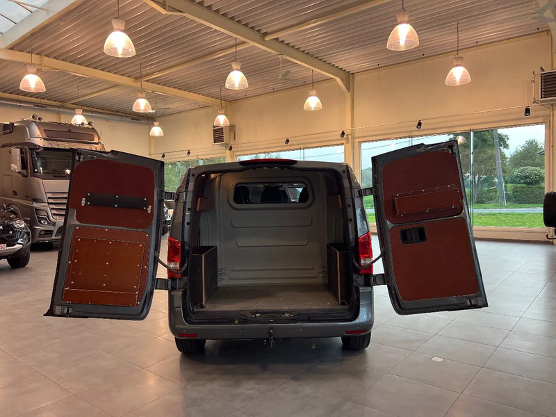 Mercedes-Benz Vito 119 4x4*4-MATIC*6 Seats*TOP CONDITIE* - Xe van chở hàng, Xe tải van: hình 4 Mercedes-Benz Vito 119 4x4*4-MATIC*6 Seats*TOP CONDITIE* - Xe van chở hàng, Xe tải van: hình 4