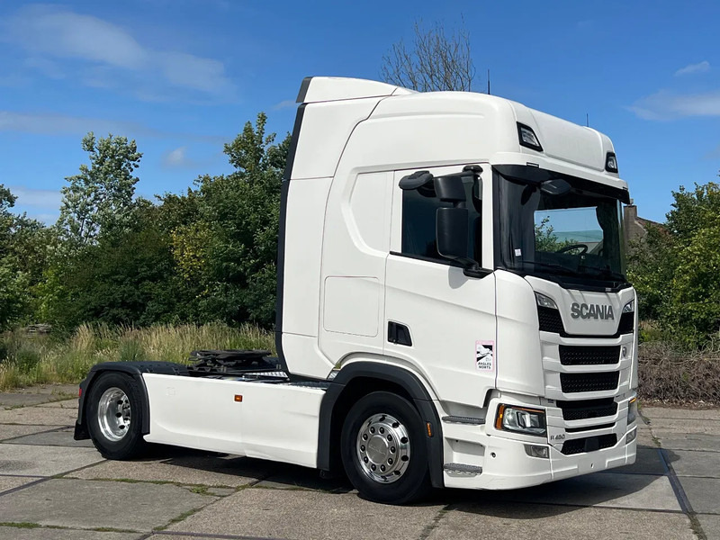 Scania R450 NGS Full Air susp X6***03.2020***R450 Retarder***Alcoa wheels - Xe đầu kéo: hình 3 Scania R450 NGS Full Air susp X6***03.2020***R450 Retarder***Alcoa wheels - Xe đầu kéo: hình 3