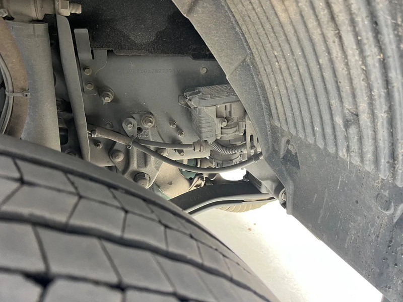 Volvo FH 500 XL CAB**500.000km**FH 500 XL 2022*TURBO COMPOUND* - Xe đầu kéo: hình 5 Volvo FH 500 XL CAB**500.000km**FH 500 XL 2022*TURBO COMPOUND* - Xe đầu kéo: hình 5