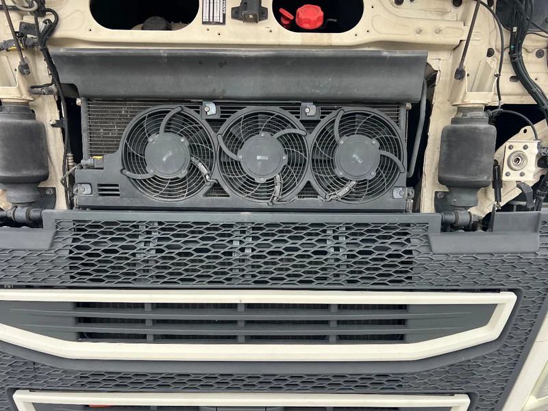 Volvo FH 540 FH 540 VOITH RETARDER-Park cool-fridge-Alcoa**Full VOLVO SERVICE - Xe đầu kéo: hình 4 Volvo FH 540 FH 540 VOITH RETARDER-Park cool-fridge-Alcoa**Full VOLVO SERVICE - Xe đầu kéo: hình 4