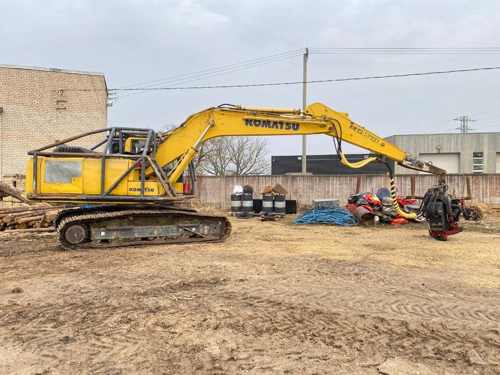 Komatsu PC 210 LC-10 - Máy thu hoạch rừng: hình 3 Komatsu PC 210 LC-10 - Máy thu hoạch rừng: hình 3