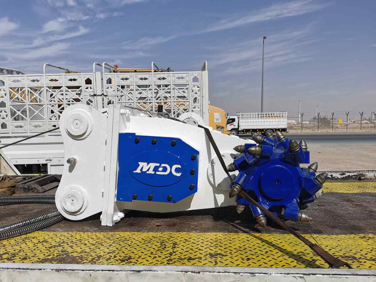 Đính kèm cho Máy xúc mới AME Double Drum Cutter (MDC 20): hình 17