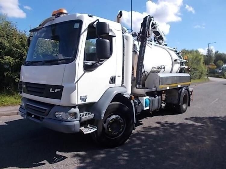 DAF LF55.250 combi tanker - Xe tải chân không: hình 4 DAF LF55.250 combi tanker - Xe tải chân không: hình 4