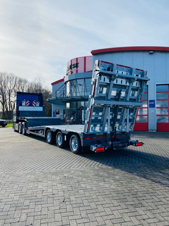 Gabelstapler/Arbeitsbühnentransporter Klapprampe - Sơ mi rơ moóc thùng thấp: hình 2 Gabelstapler/Arbeitsbühnentransporter Klapprampe - Sơ mi rơ moóc thùng thấp: hình 2