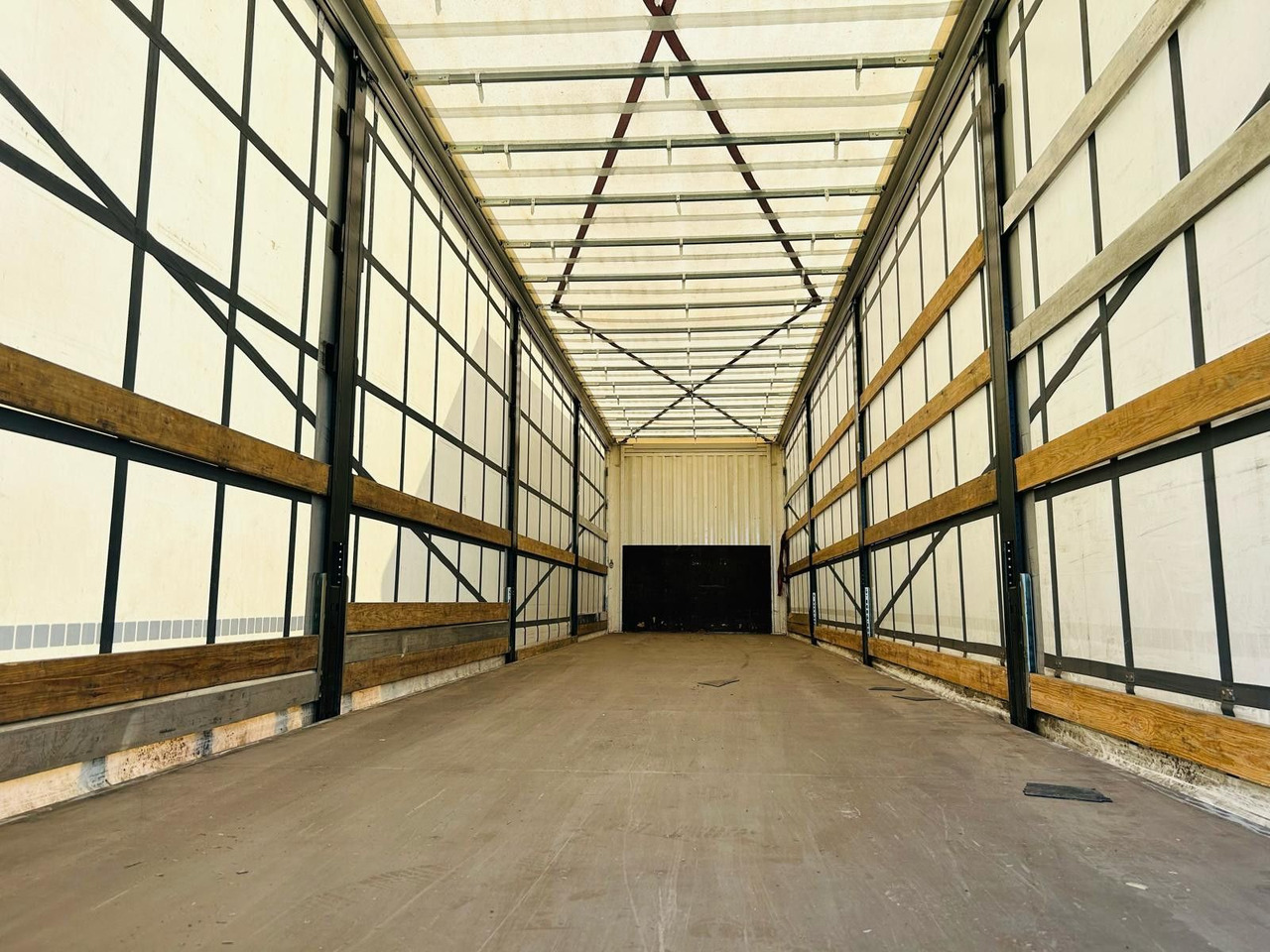 Kässbohrer Schiebeplanen Auflieger - Sơ mi rơ moóc mui bạt: hình 5 Kässbohrer Schiebeplanen Auflieger - Sơ mi rơ moóc mui bạt: hình 5