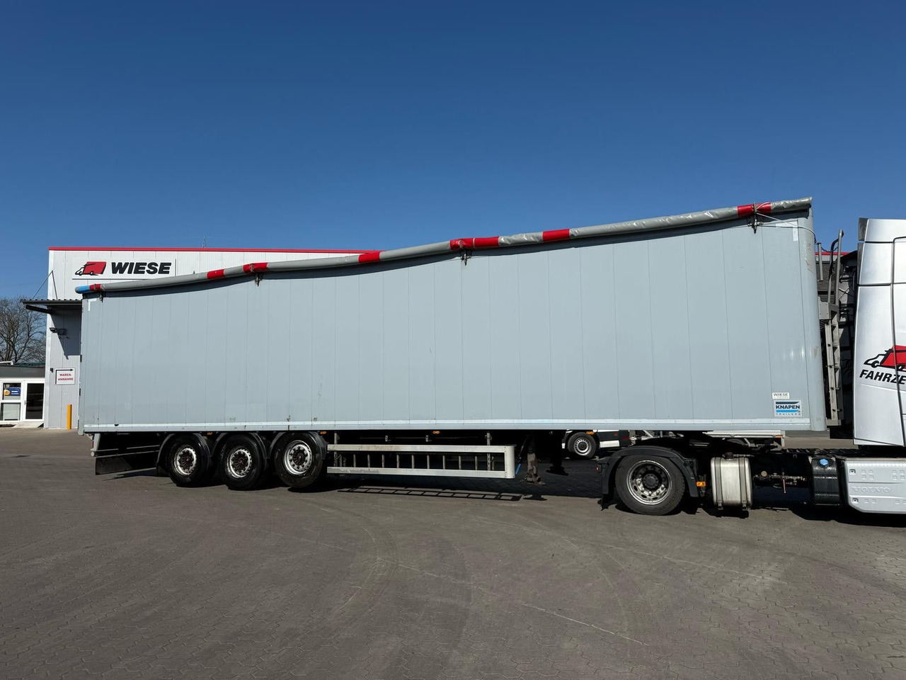 Knapen K100 Schubboden 92m³ 10 mm Boden - Sơ mi rơ moóc sàn đi bộ: hình 2 Knapen K100 Schubboden 92m³ 10 mm Boden - Sơ mi rơ moóc sàn đi bộ: hình 2