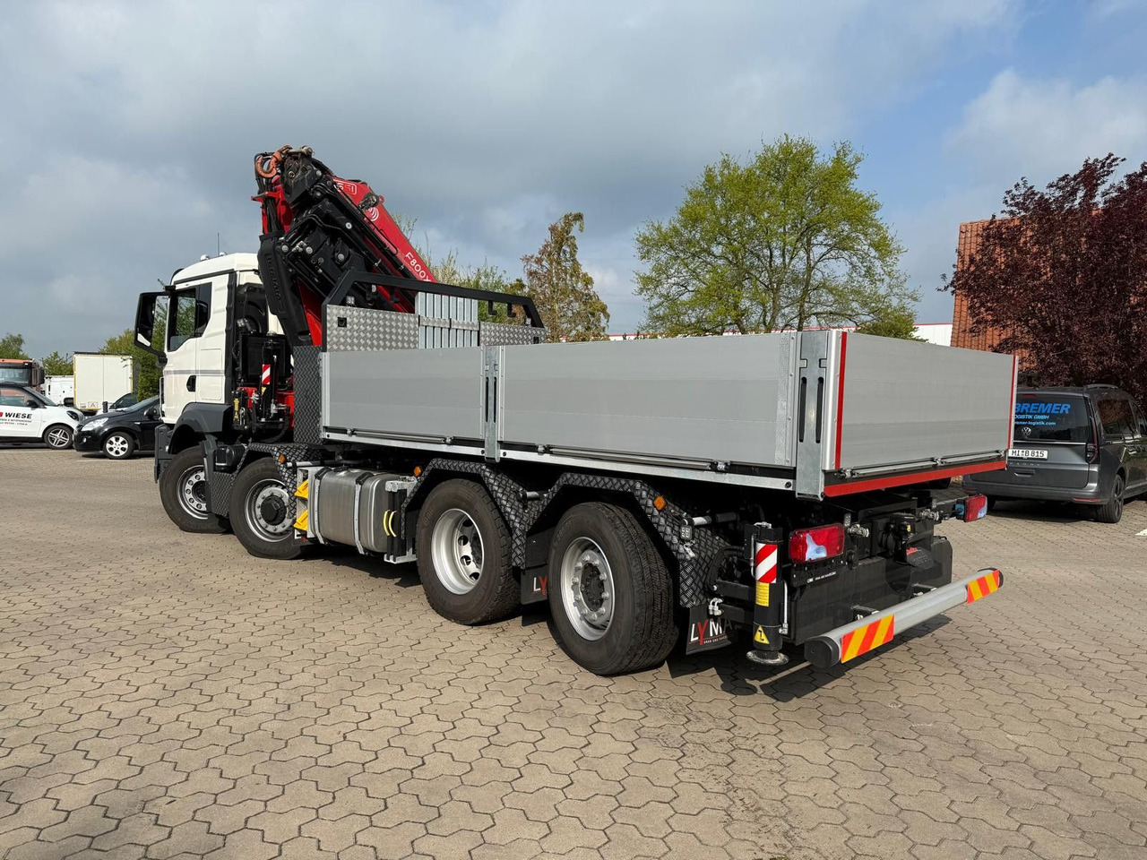 MAN 35.520 8x4 mit Kran Fassi F800 RA2.28 - Xe tải thùng lửng/ Phẳng, Xe cẩu tự hành: hình 1 MAN 35.520 8x4 mit Kran Fassi F800 RA2.28 - Xe tải thùng lửng/ Phẳng, Xe cẩu tự hành: hình 1
