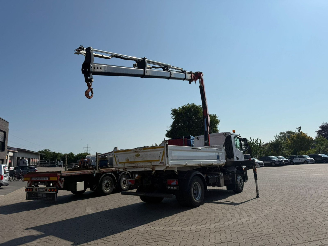 MAN TGM 18.320 4x2 BB mit Kran Fassi F135 Kipper - Xe ben, Xe cẩu tự hành: hình 4 MAN TGM 18.320 4x2 BB mit Kran Fassi F135 Kipper - Xe ben, Xe cẩu tự hành: hình 4